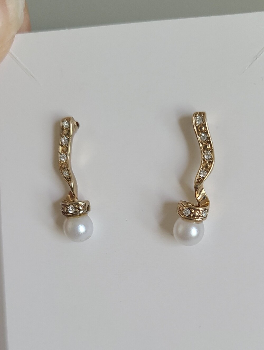 Vintage Gold Tone Rhinestone Pearl Drop Evening Formal Necklace Earrings Set - Picture 13 of 14